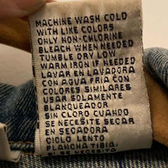 BILL BLASS | vintage jean jacket - Picture 12 of 13